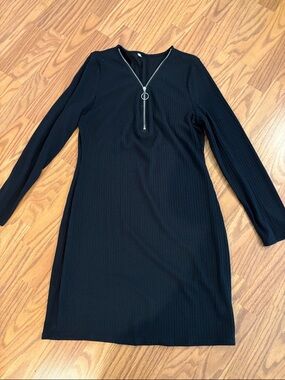 Zara Black Long-Sleeve Ribbed Zip-Front Dress